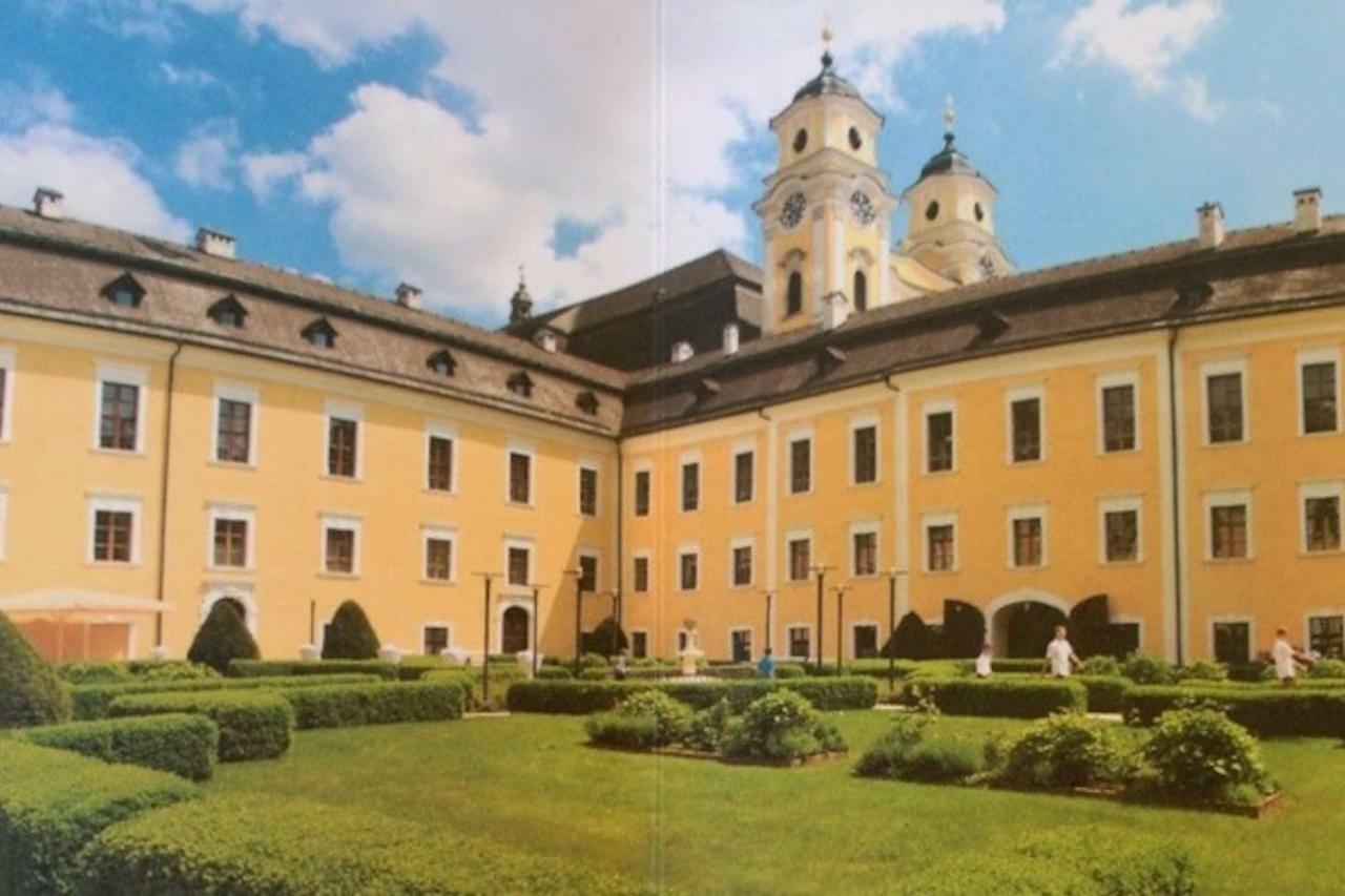 Wohnung Schloss Mondsee Eksteriør billede